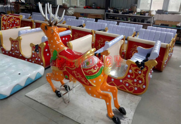 Tàu điện Giáng sinh 3 – công viên giải trí VGTrides